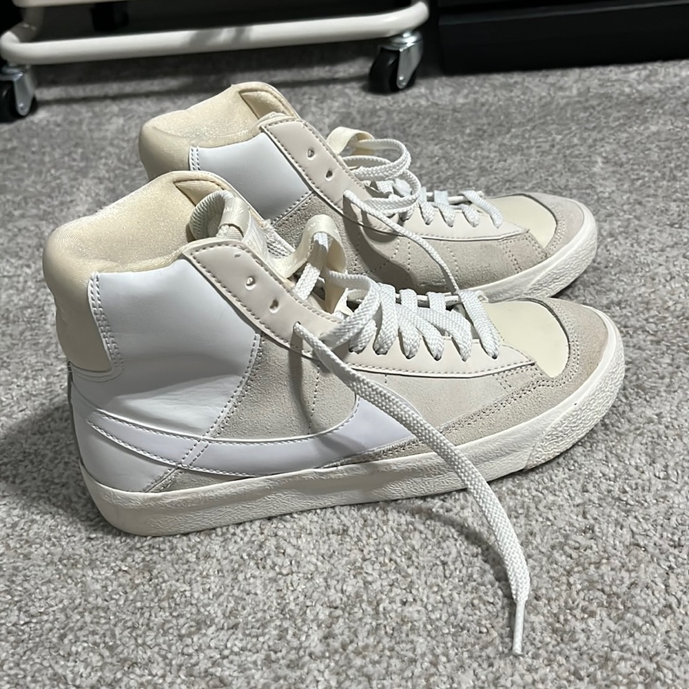 Nike Blazer Mid ‘77